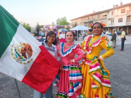 Una bella storia, studenti messicani si esibiscono in Polesine