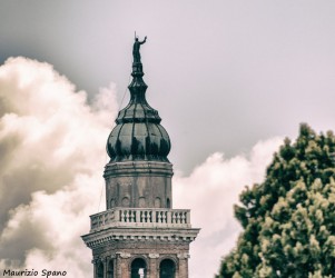 Volando sul campanile (della Cattedrale)