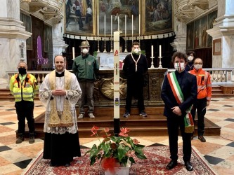 Adria: Cerimonia Consegna del Cero Pasquale