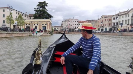 Gondola nel Canal Bianco