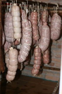 Del maiale non si butta via niente, tradizioni Polesane