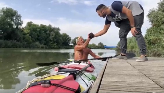 Canottieri Adria ospita Gobbi: l'avventura Torino-Mantova via Trieste in Kayak