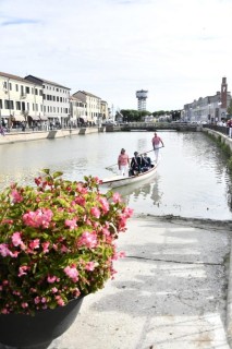 Adriacqua Festival: l'omaggio delle Remiere  Venete alla città, una regata in dono