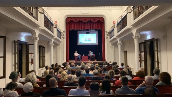 Luca Mercalli al Ferrini: sobrietà energetica contro il cambiamento climatico